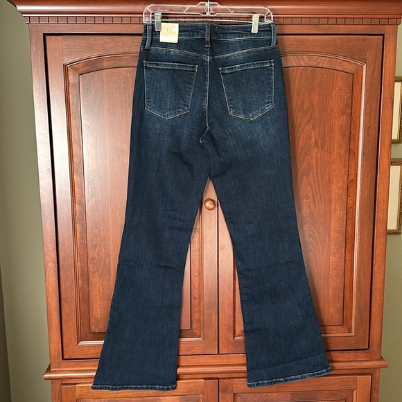 Kut from the Kloth Ana High Rise Fab Ab Flare - Prosper w/Dark Stone Base Wash - Picture 2 of 5